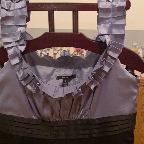 Ladies dress - Picture 2 of 6